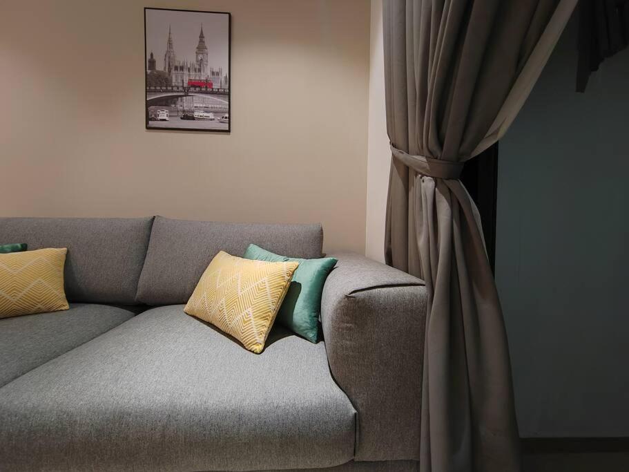 Arcoris Mont Kiara 7# Main Street #Walking 1MK# 163 Retails# 2 BR Balcony 2-4Pax