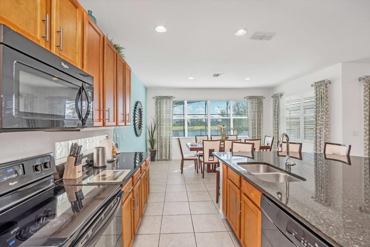 Stunning LAKE VIEW, Big Pool Area with CDC Standards #6BV507