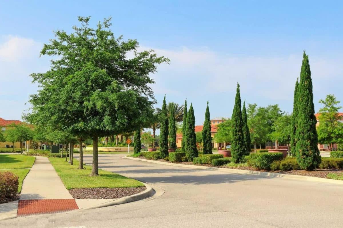 Stunning LAKE VIEW, Big Pool Area with CDC Standards #6BV507