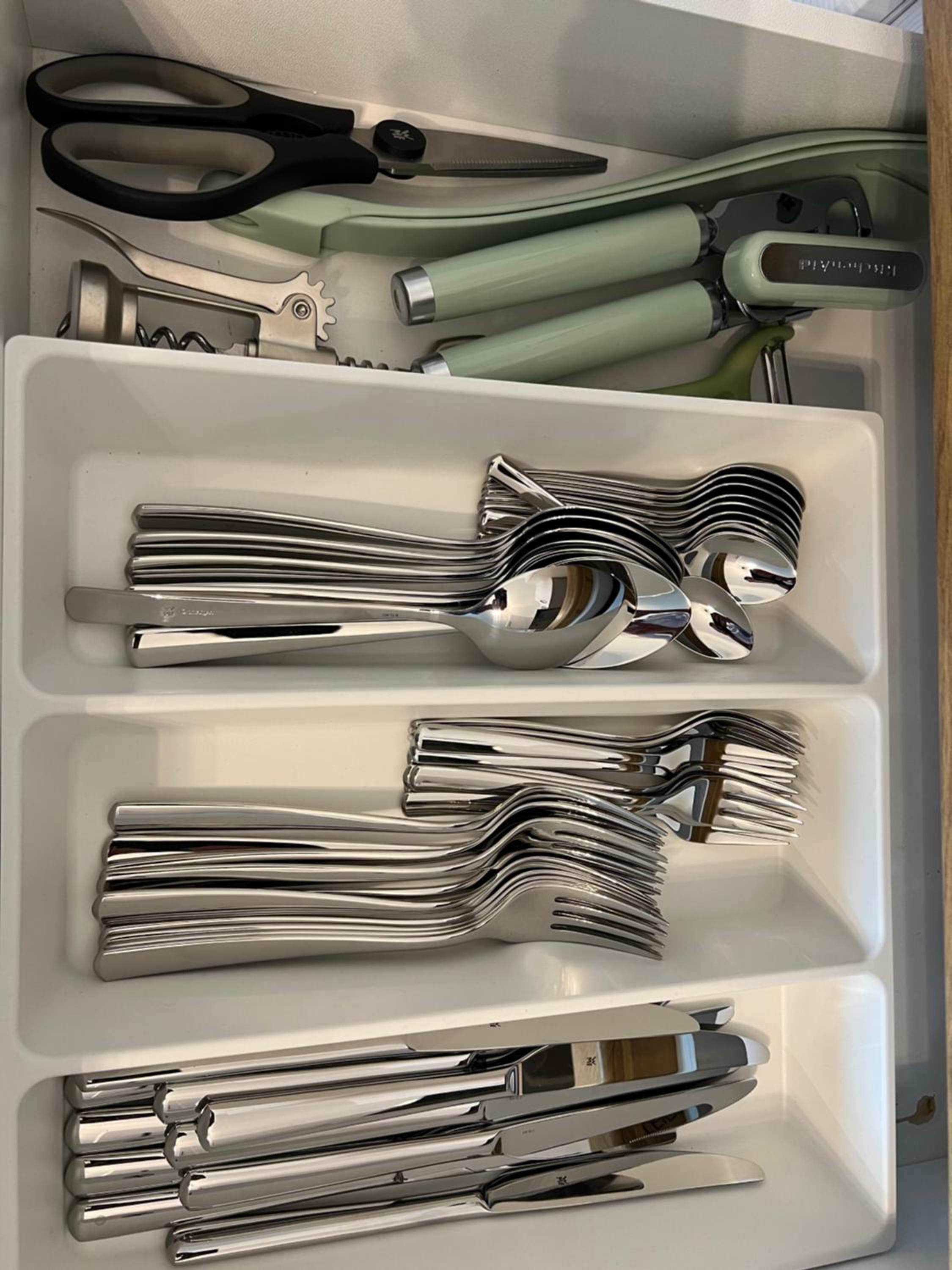 Apartment Kranich mit 3 Zimmern, top Infrastrukturlage HH Langenhorn, nähe Airport, Boxspringbetten und Arbeitsplätzen mit Glasfaser WLAN