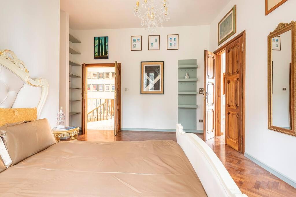 Majestic Villa in Hills of Florence with Gardens Gym Jacuzzi and Sauna
