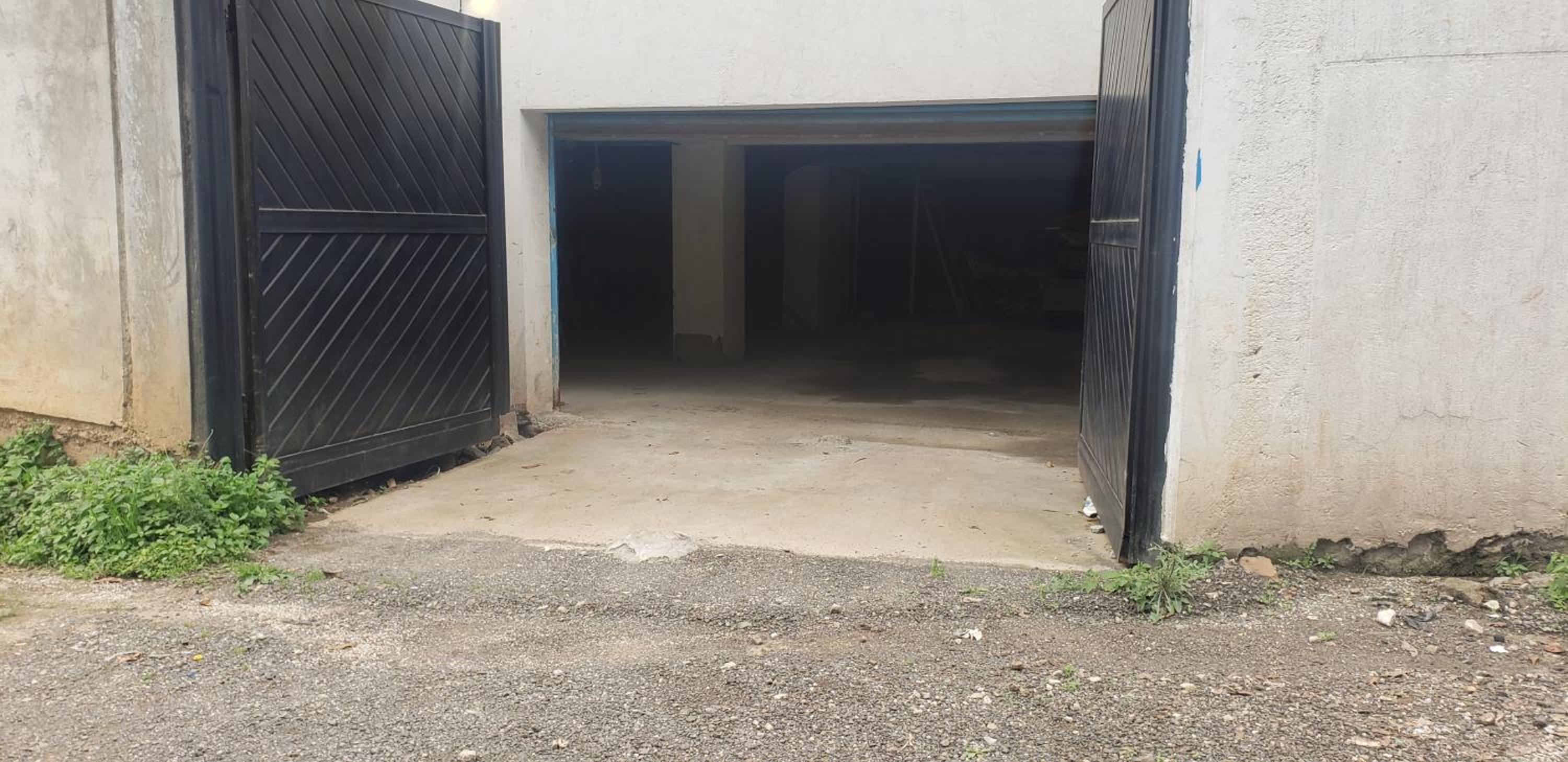 YOLE Furnished Apartments