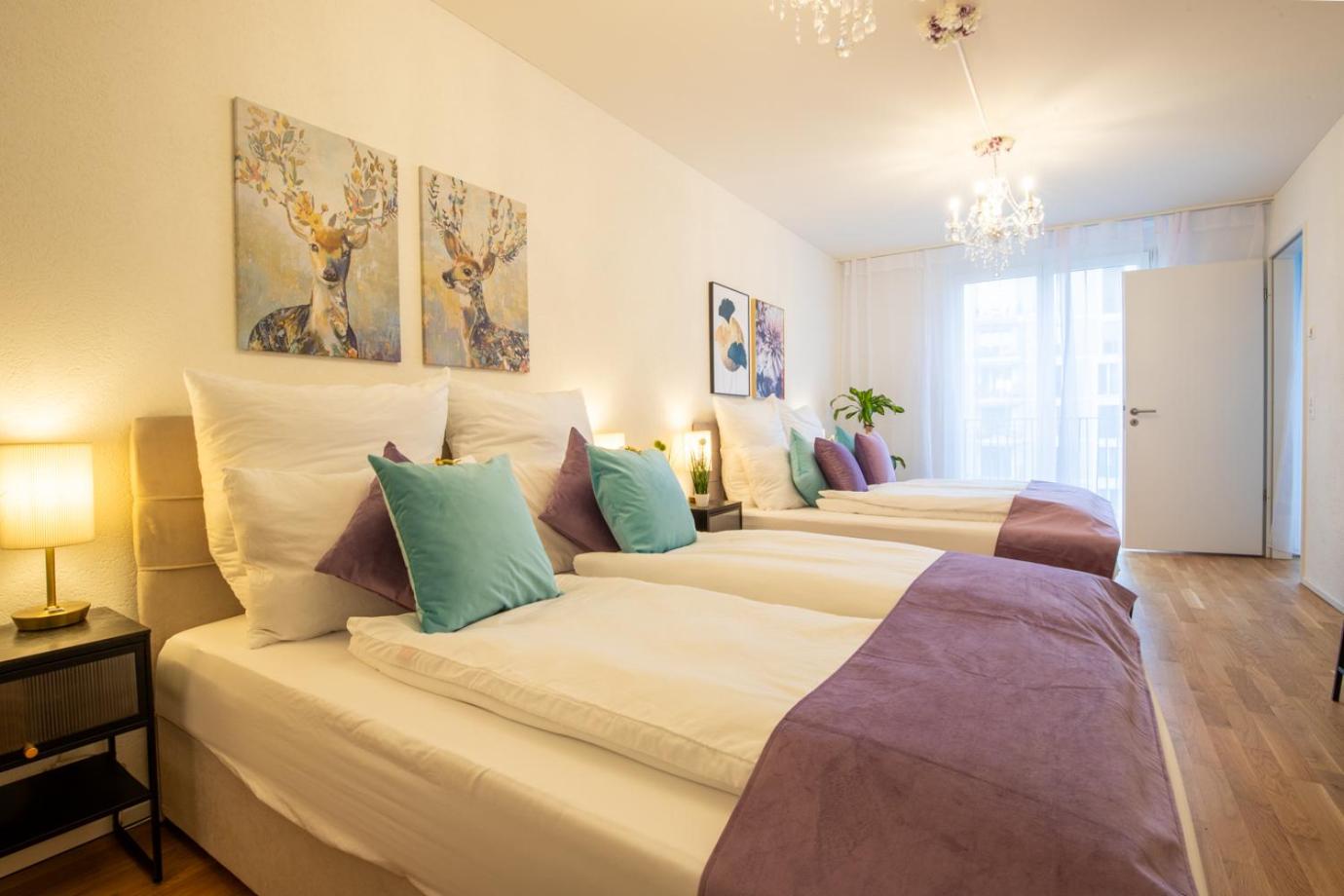 Special EiNSTEiN IIV Apartment, Messe Kleinbasel 10-STAR