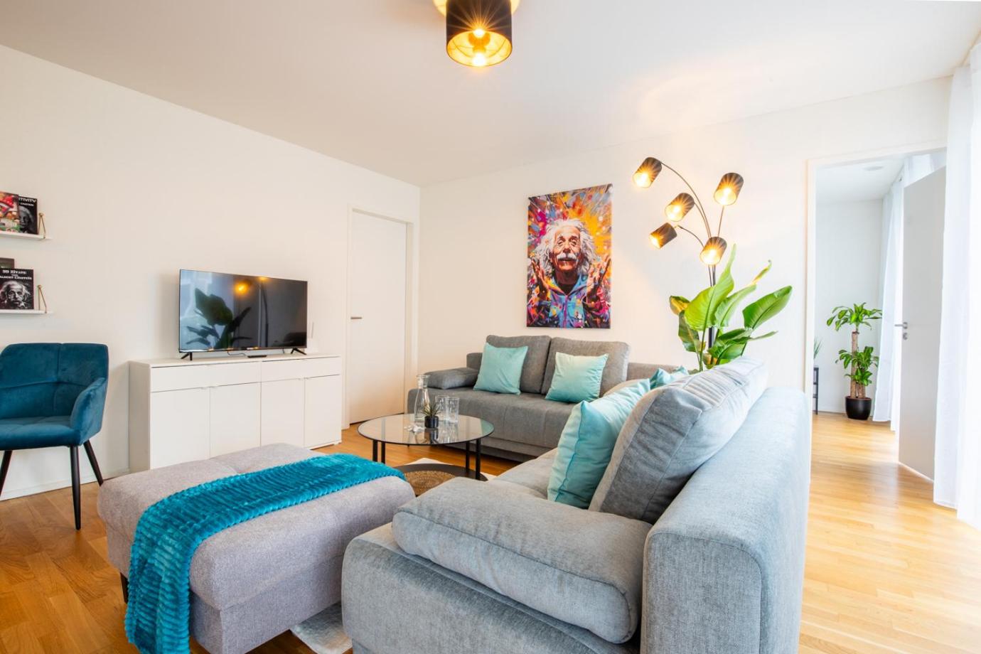 Special EiNSTEiN IIV Apartment, Messe Kleinbasel 10-STAR