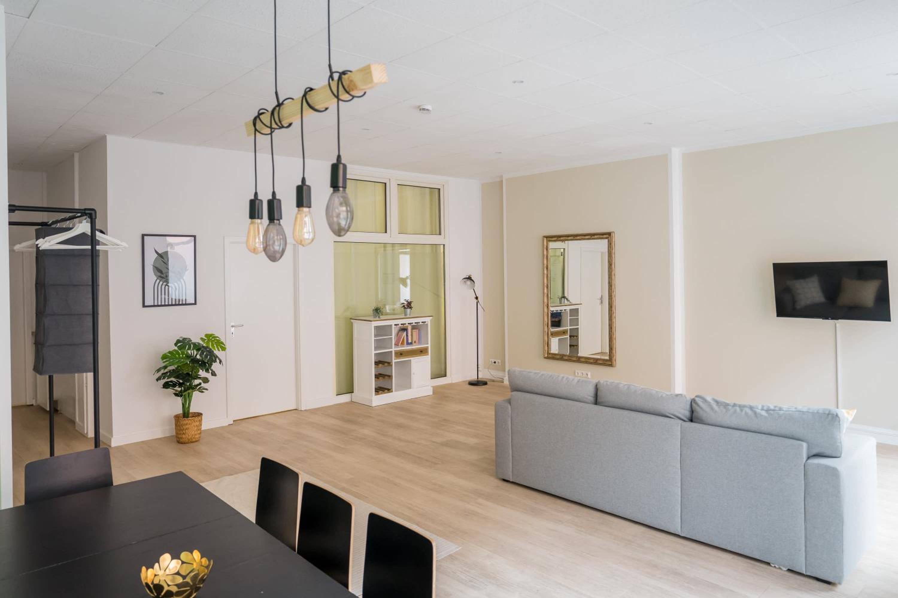 Spacious Family Apartment with 2 Bedrooms