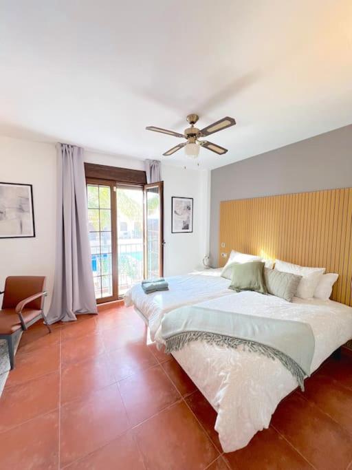 Alucinante villa a pie de golf piscina Altaona Golf