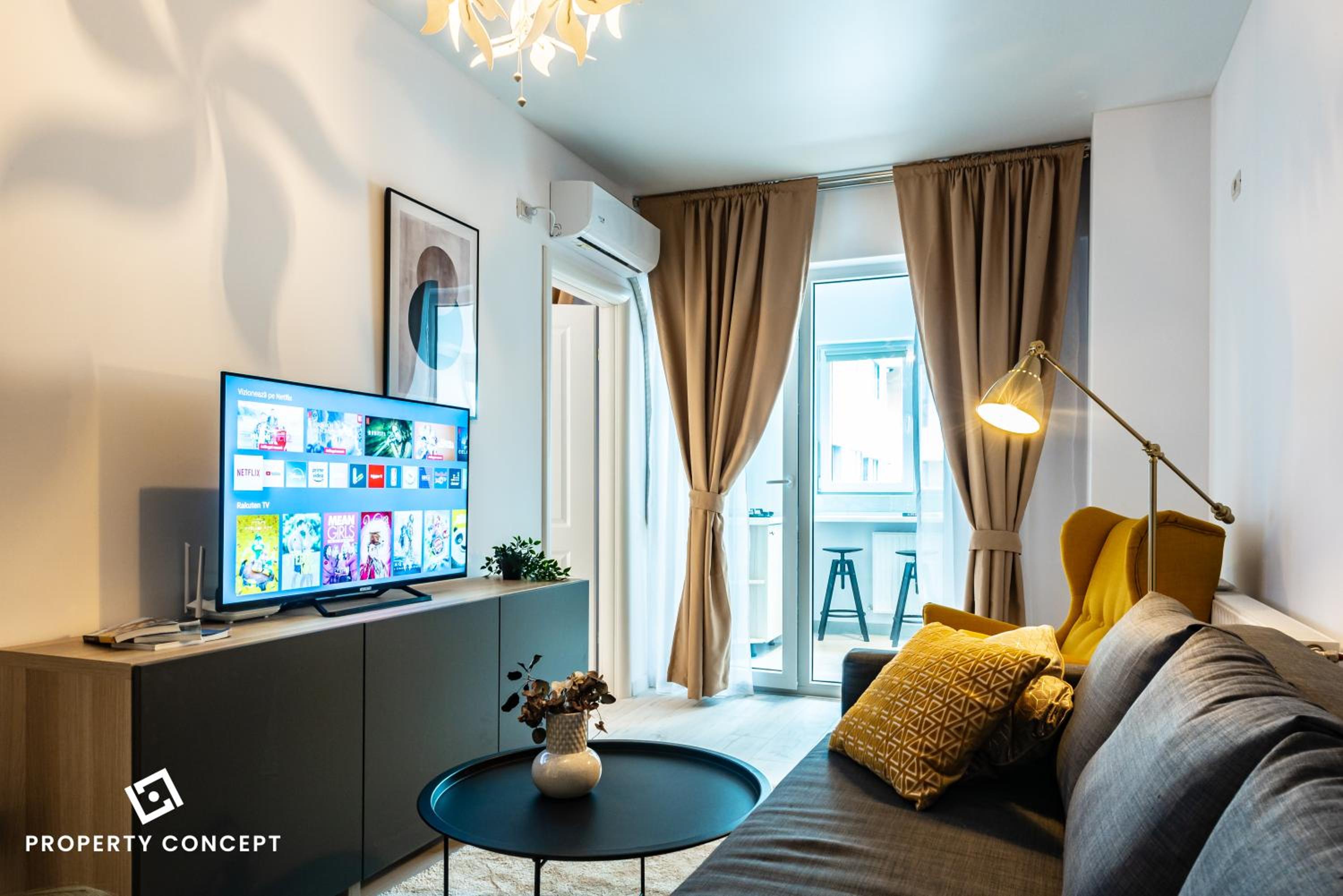 Central Residence Apartment 928 view 2