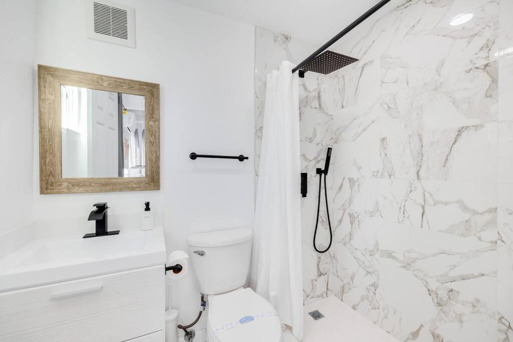 Milpitas Central Private 4Bd W jacuzzi Convenience!
