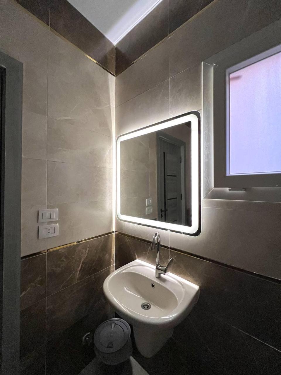 LUXURY HOME Namber 6