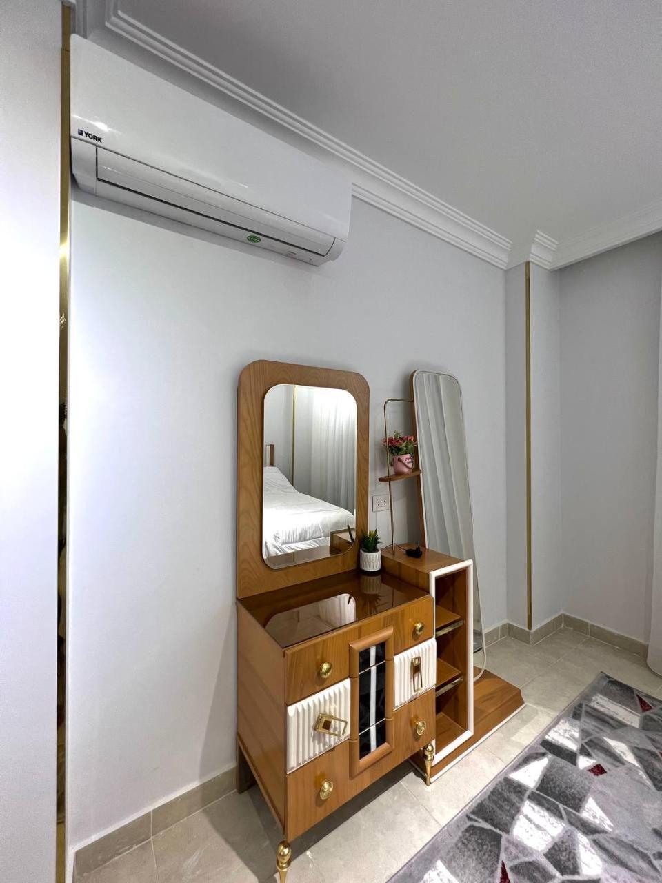 LUXURY HOME Namber 6