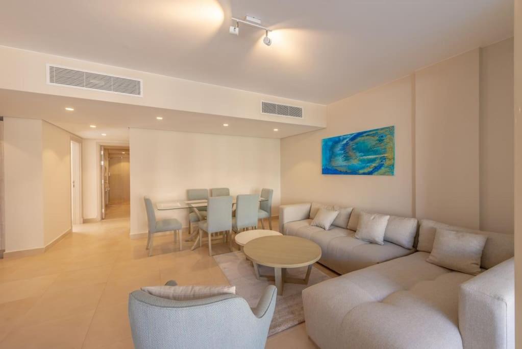 Ground Floor 2BR Apt in Mangroovy, Pool & Beach view 4