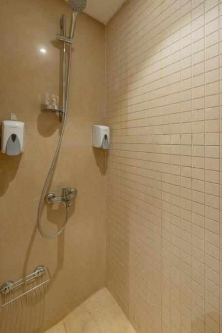 Ground Floor 2BR Apt in Mangroovy, Pool & Beach view 2