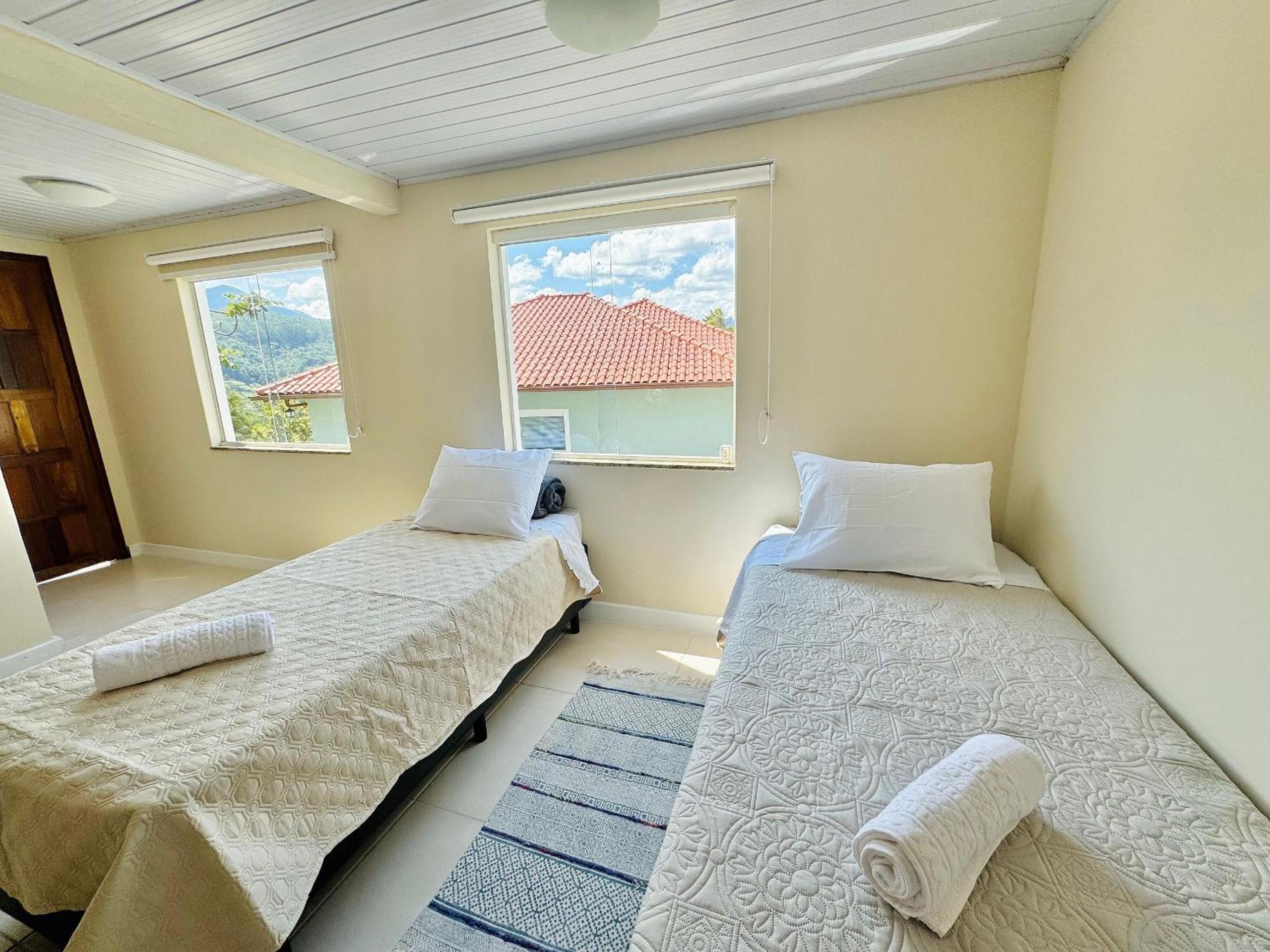 Casa maravilhosa com piscina e sauna