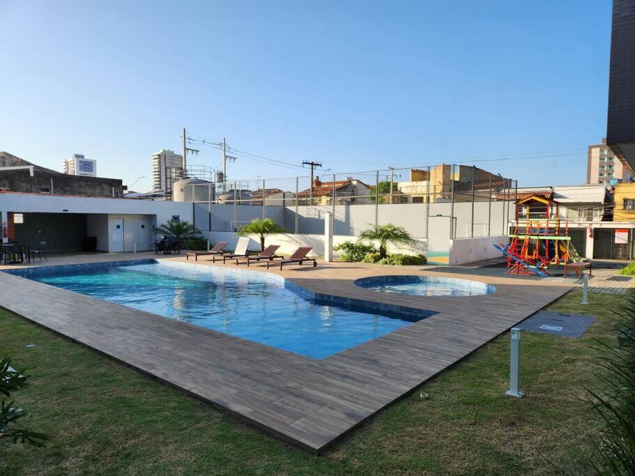 Apartamento Confortável e Espaçoso em Condomínio Familiar, 2 Quartos com 1 suíte e Lazer de Clube