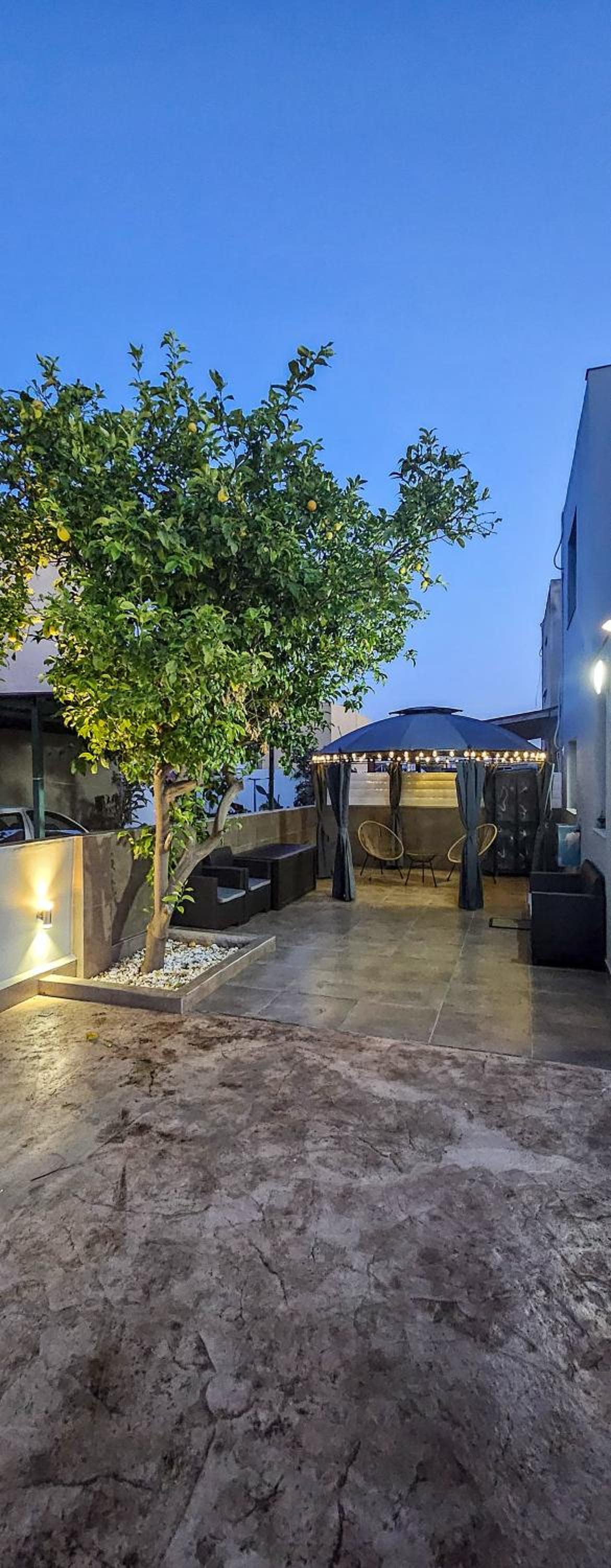 Lemon Tree House
