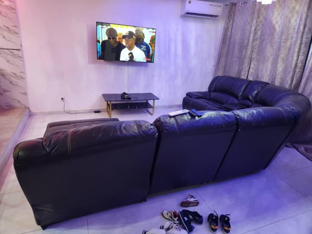 Villa OMARI Situé à Saly Portudal Villa 2 Chambres bien équipés proche de tout view 3