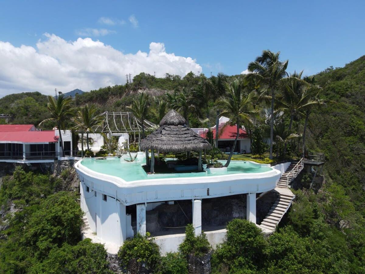 Paradis Villa breach front ocean view