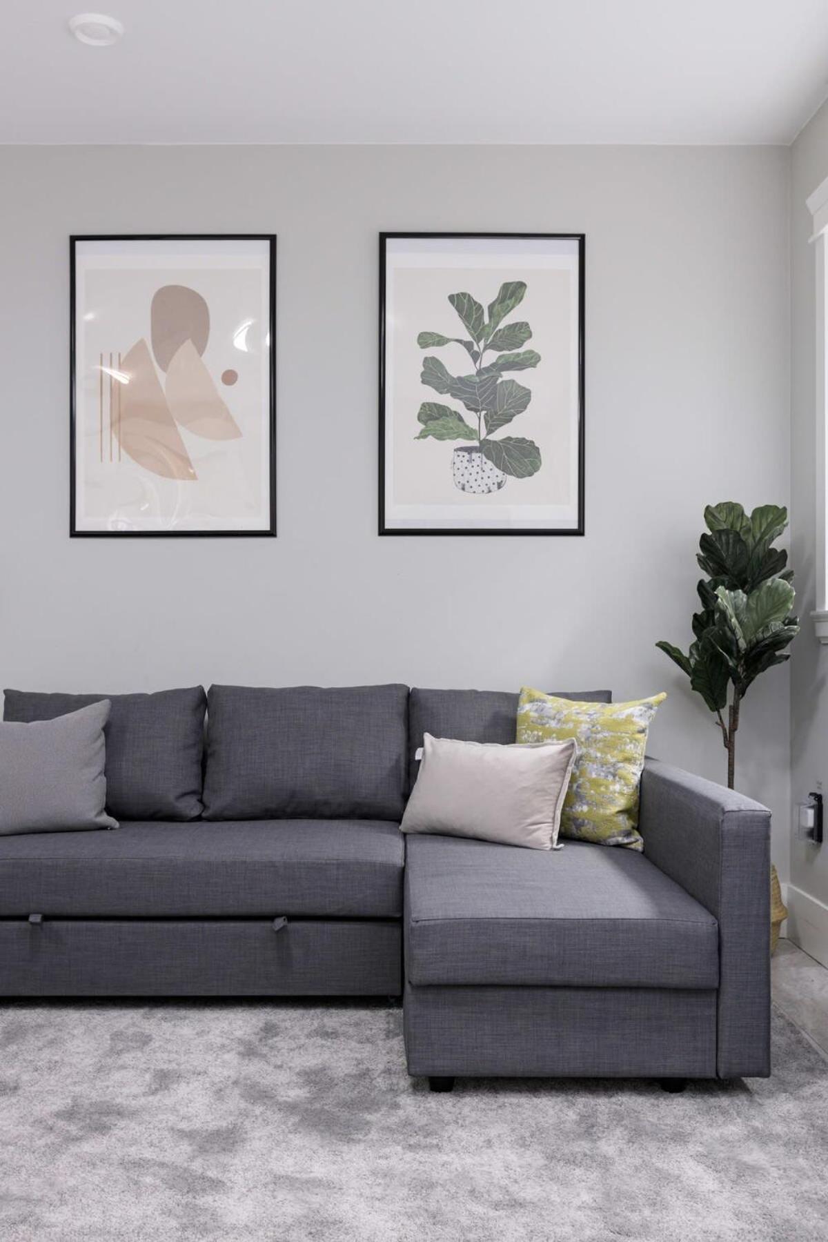 2 BR Basement Suite for 6 ppl in Delta