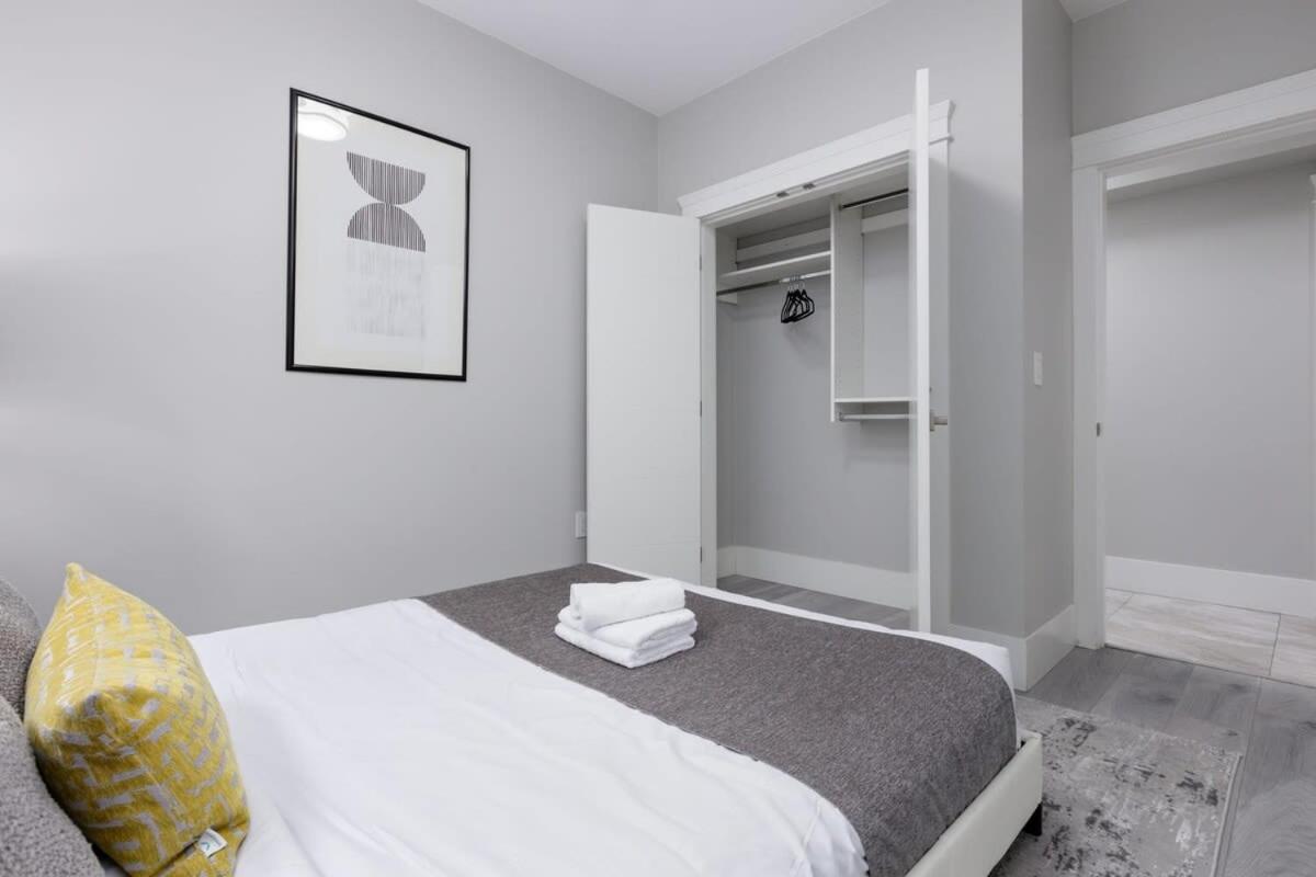 2 BR Basement Suite for 6 ppl in Delta