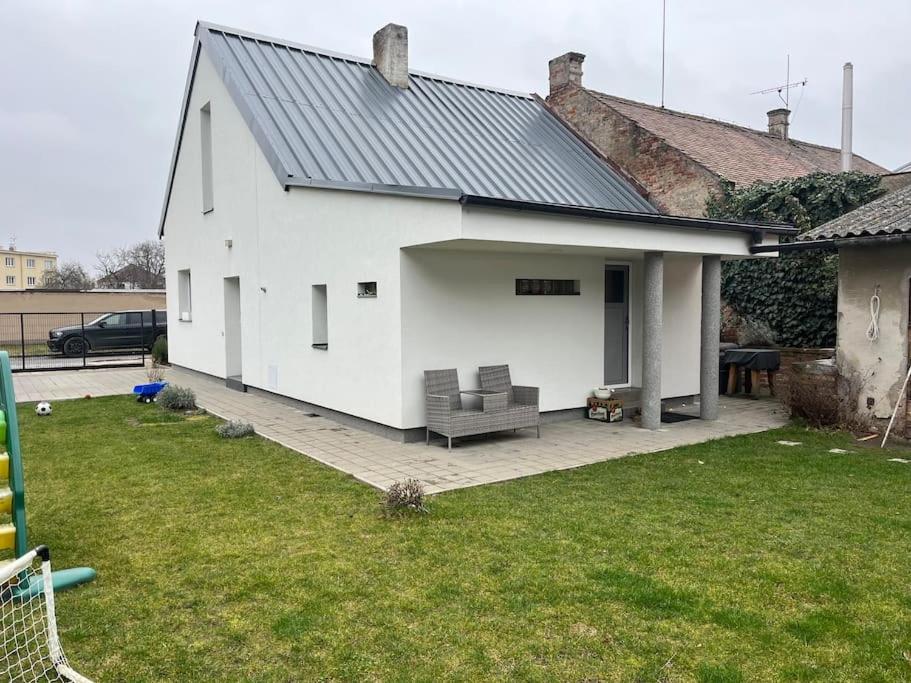 Rodinný dům se zahradou - Pardubice Svítkov