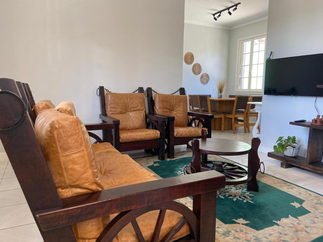 Casa da Varanda Próximo Centro