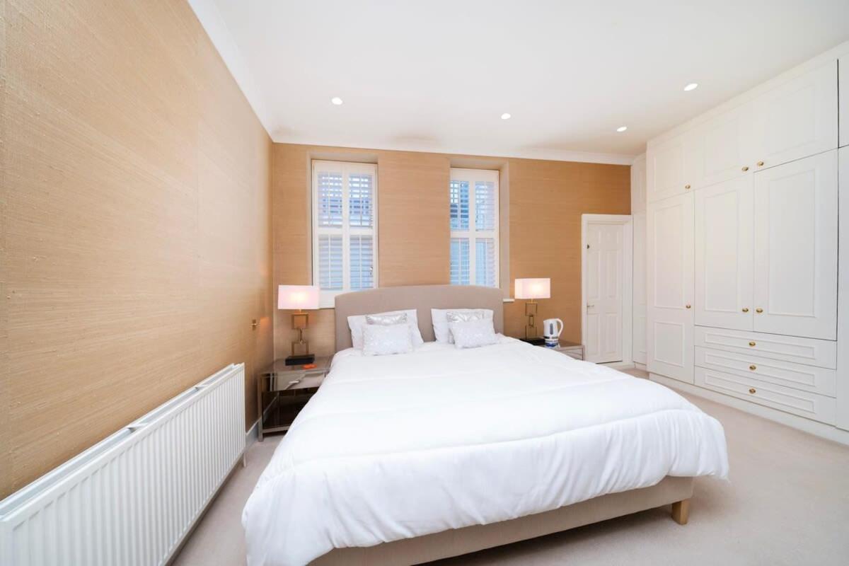 Stylish 2-Bed Flat in London