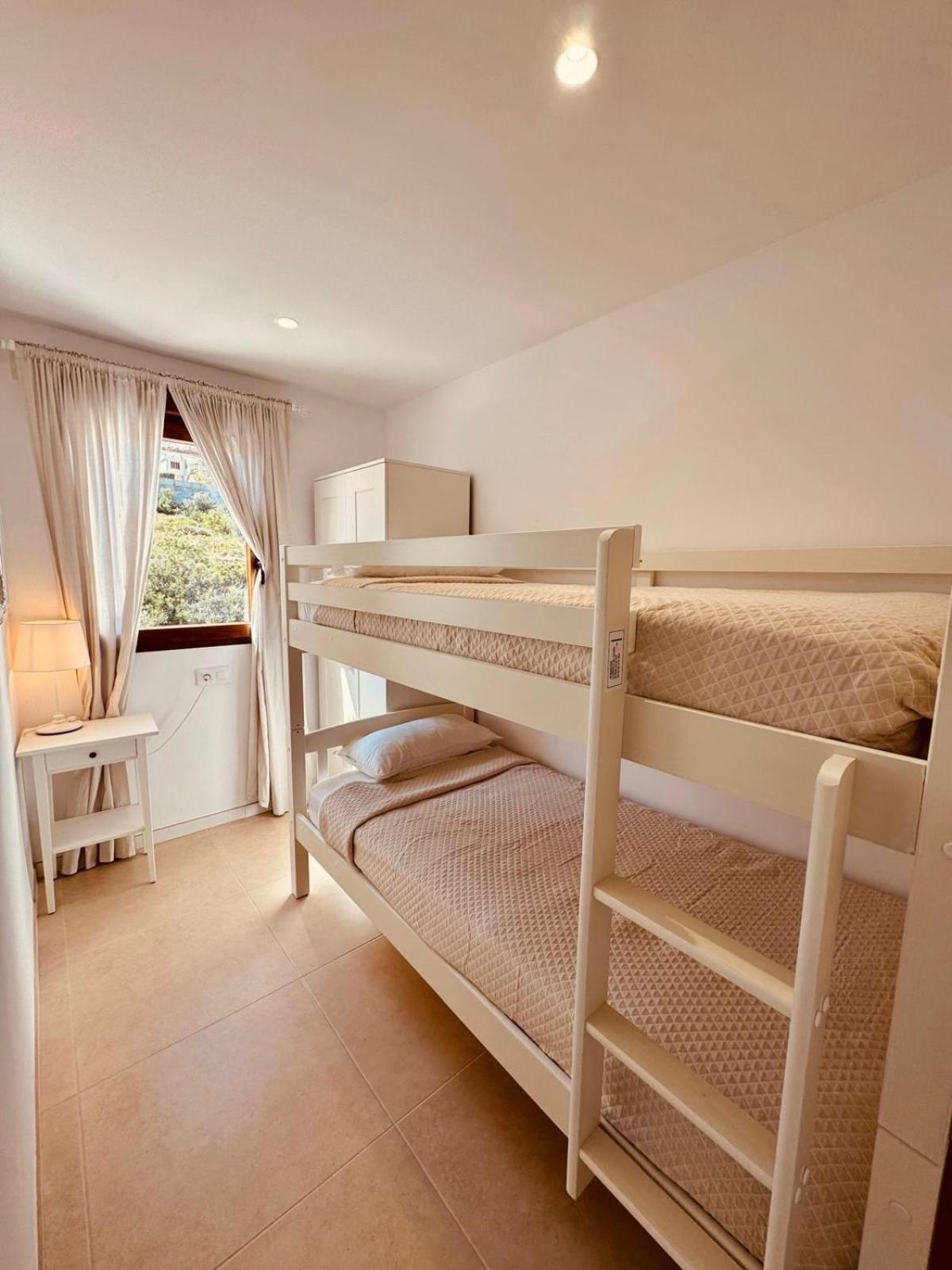 Amber Holiday Home