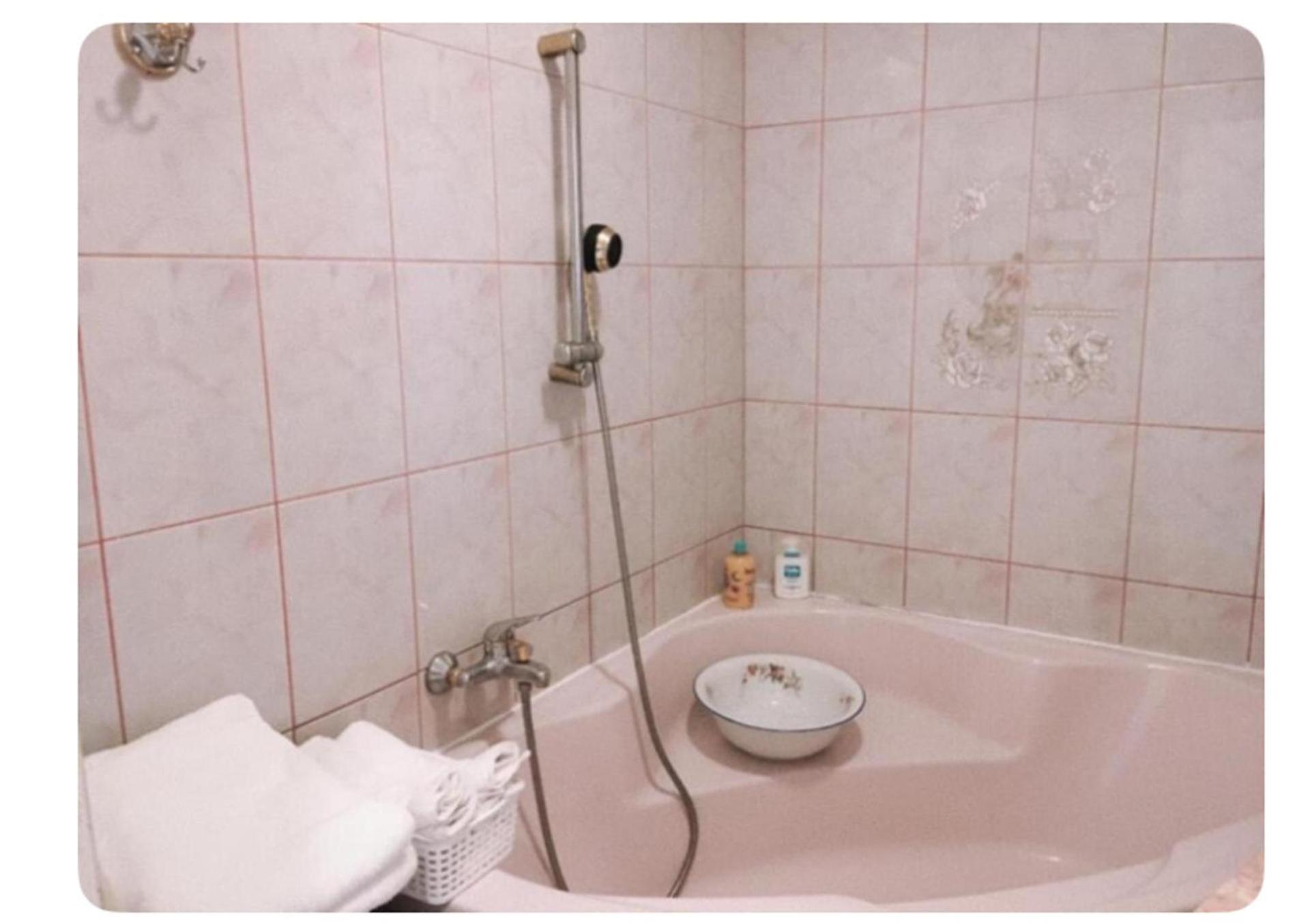 Stunning 2-Bed Apartment in Praha 4