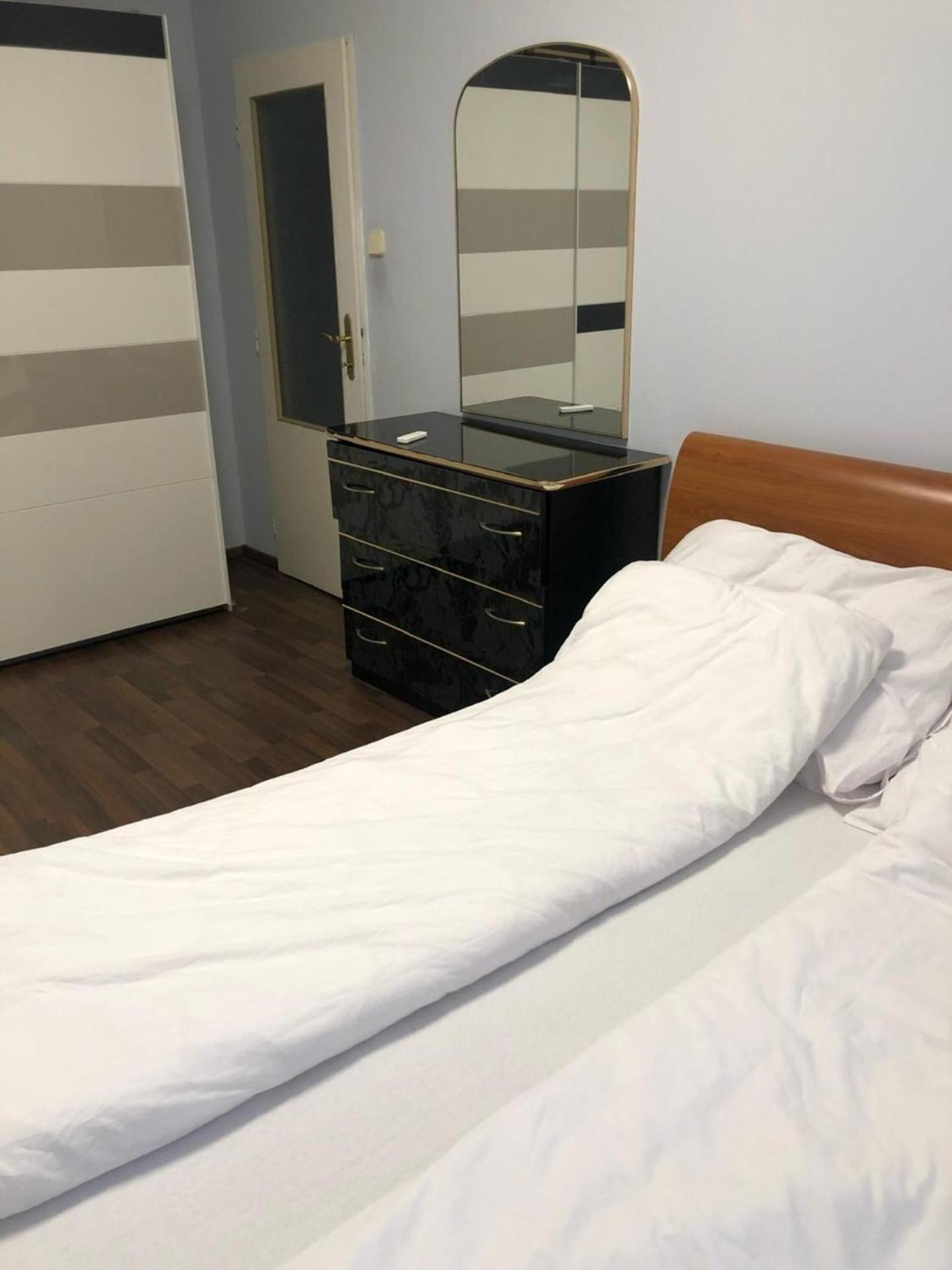 Stunning 2-Bed Apartment in Praha 4