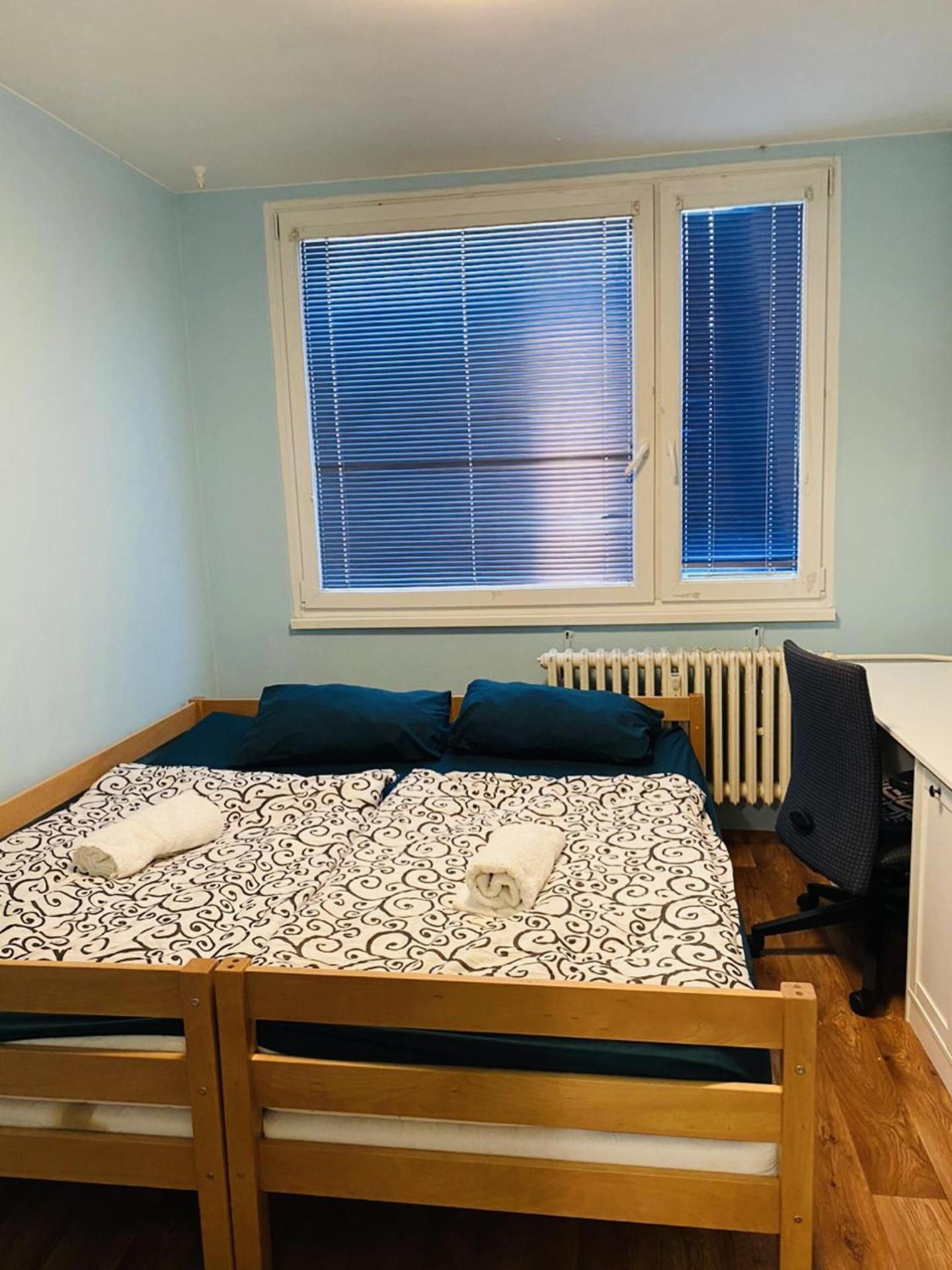 Stunning 2-Bed Apartment in Praha 4