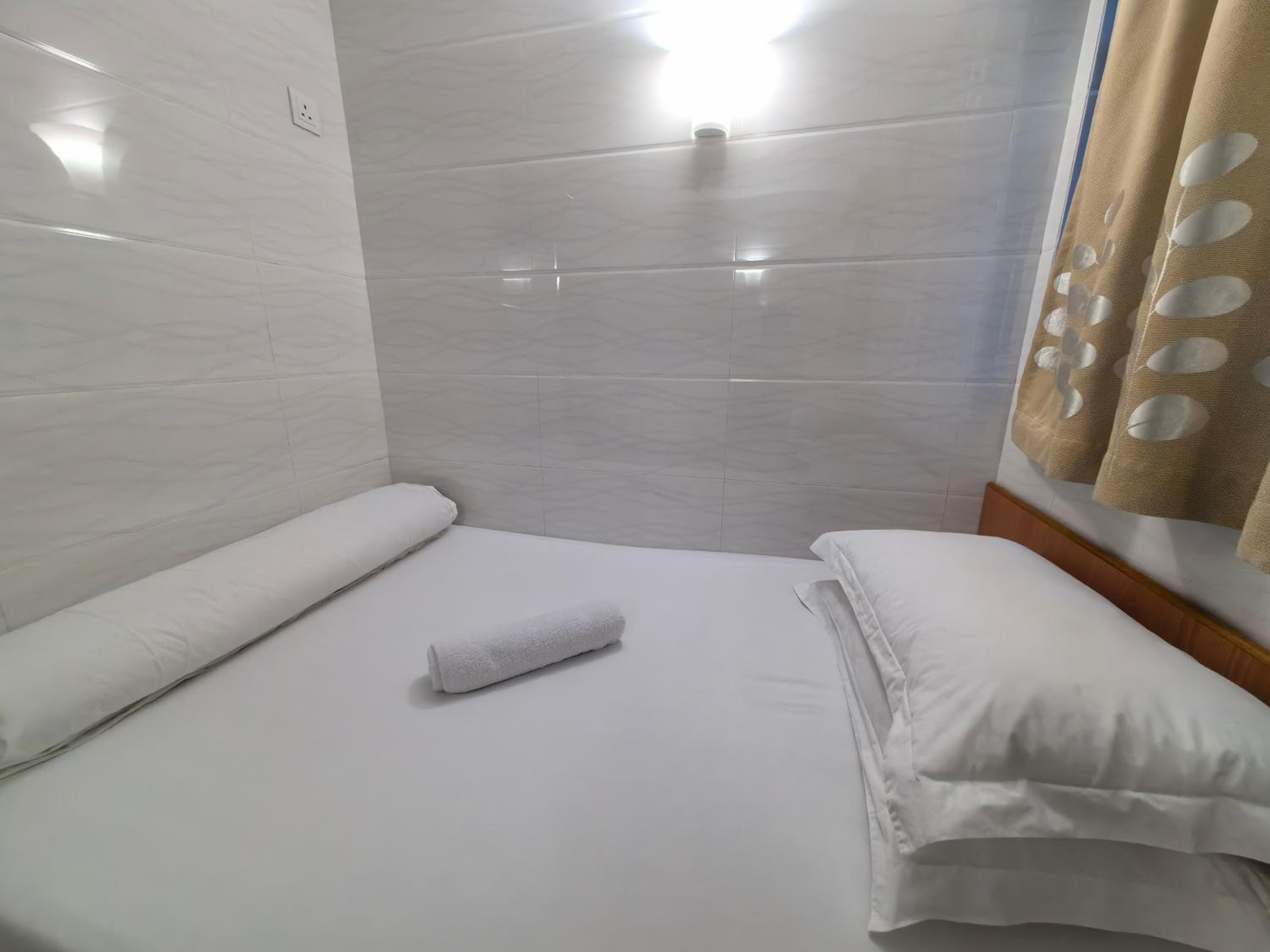 Hong Kong Sun Guest House