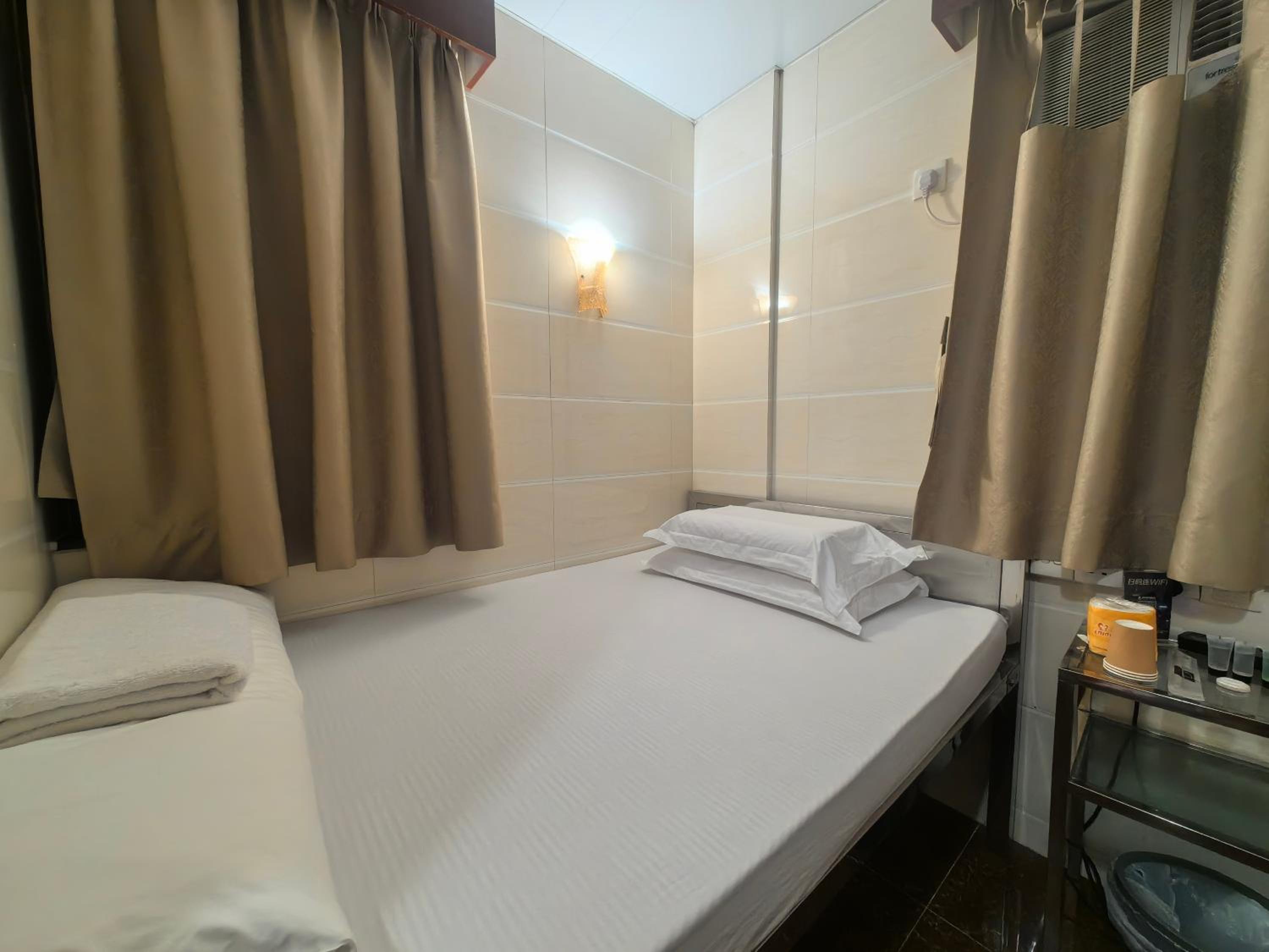 Hong Kong Sun Guest House