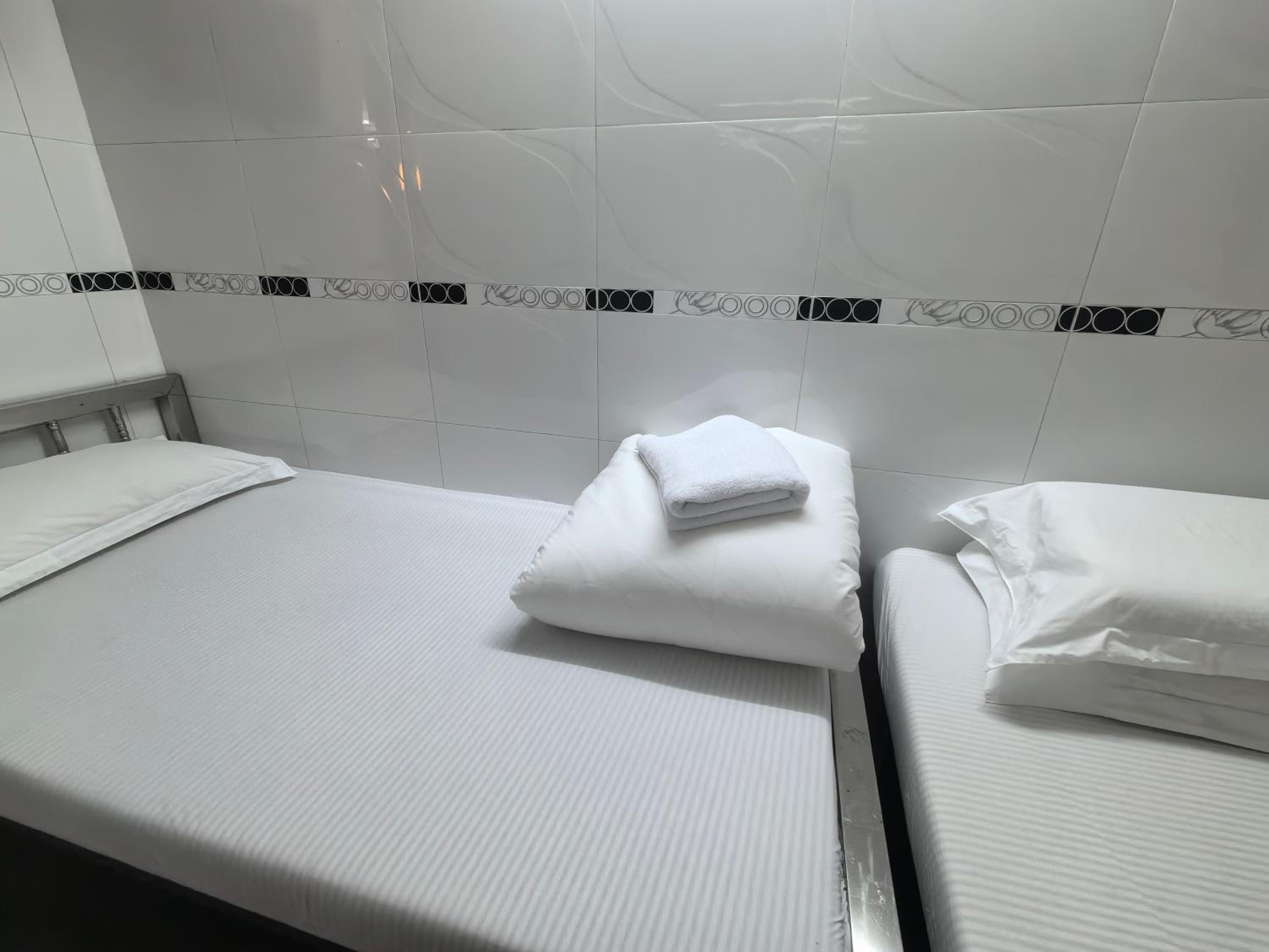 Hong Kong Sun Guest House