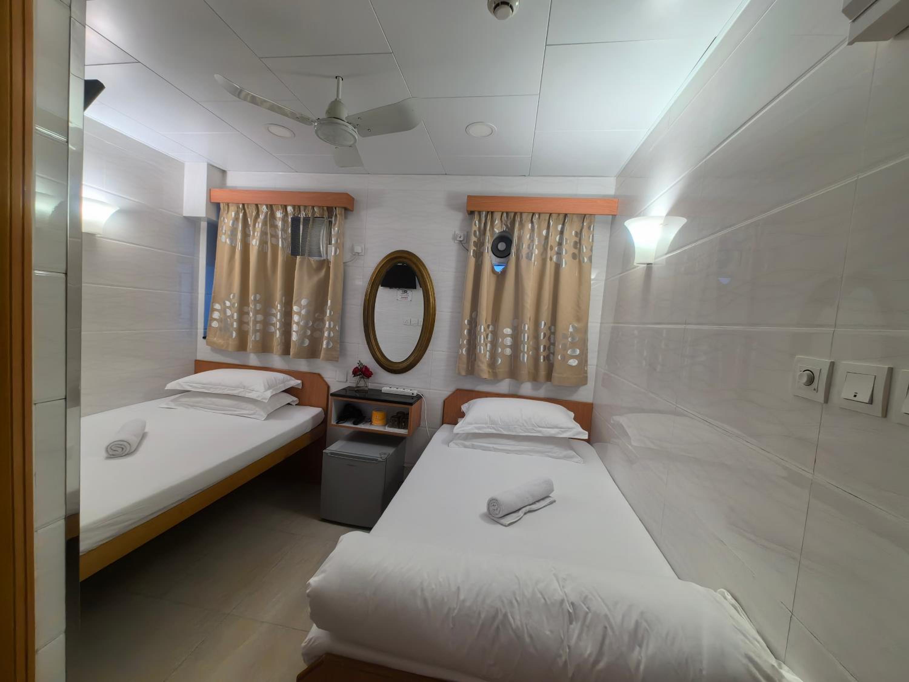 Hong Kong Sun Guest House