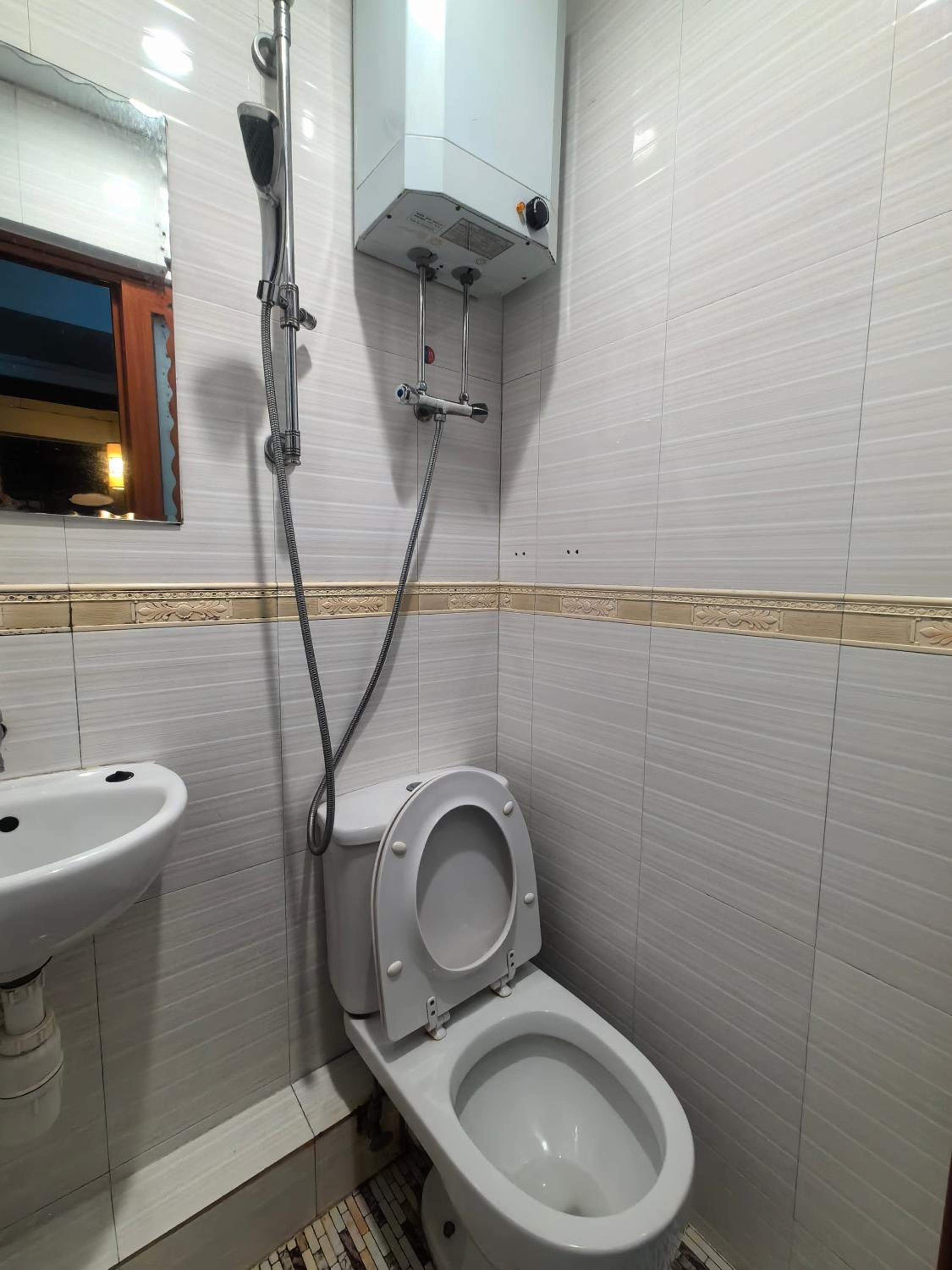 Hong Kong Sun Guest House