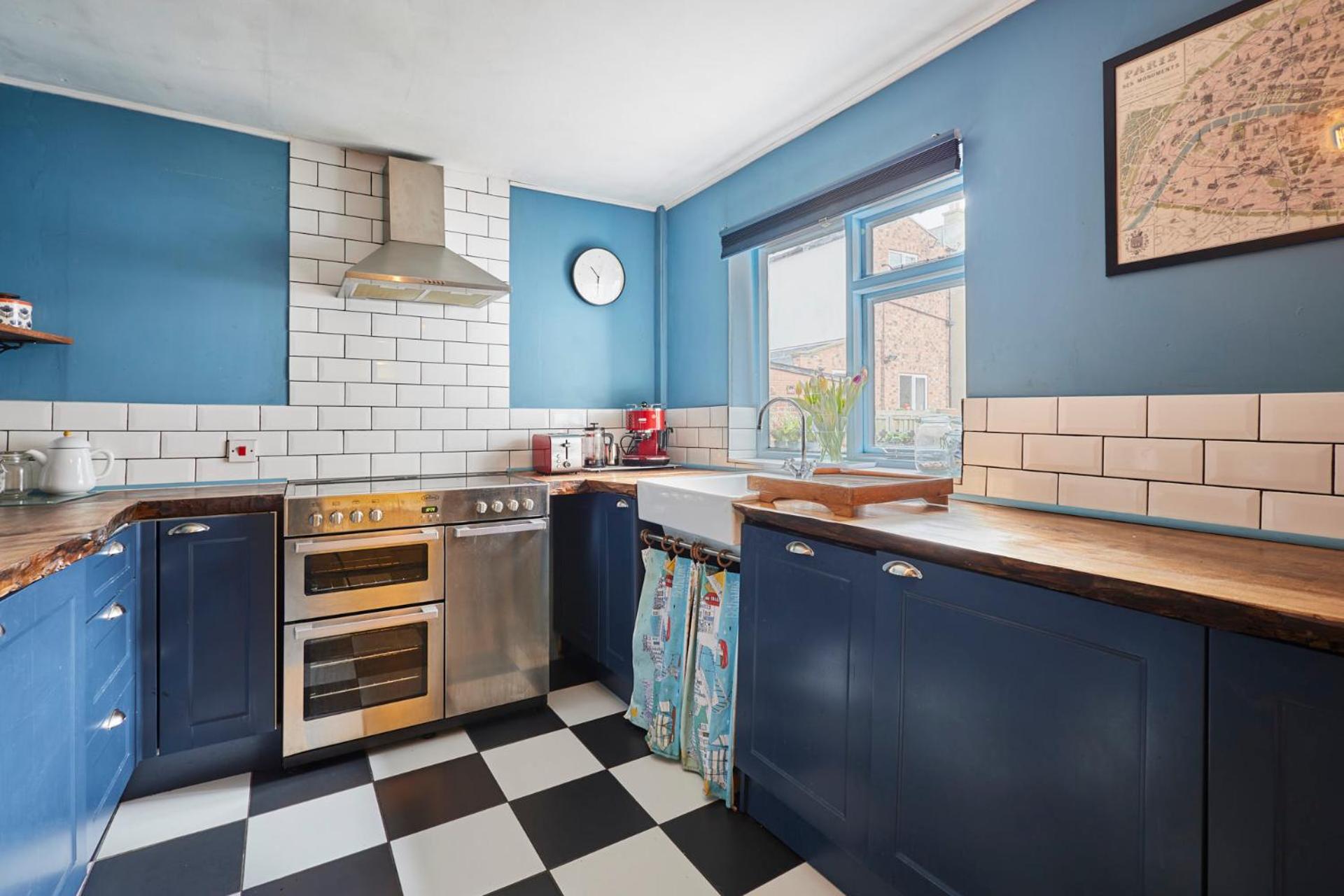 Host & Stay - Clarence Place view 5