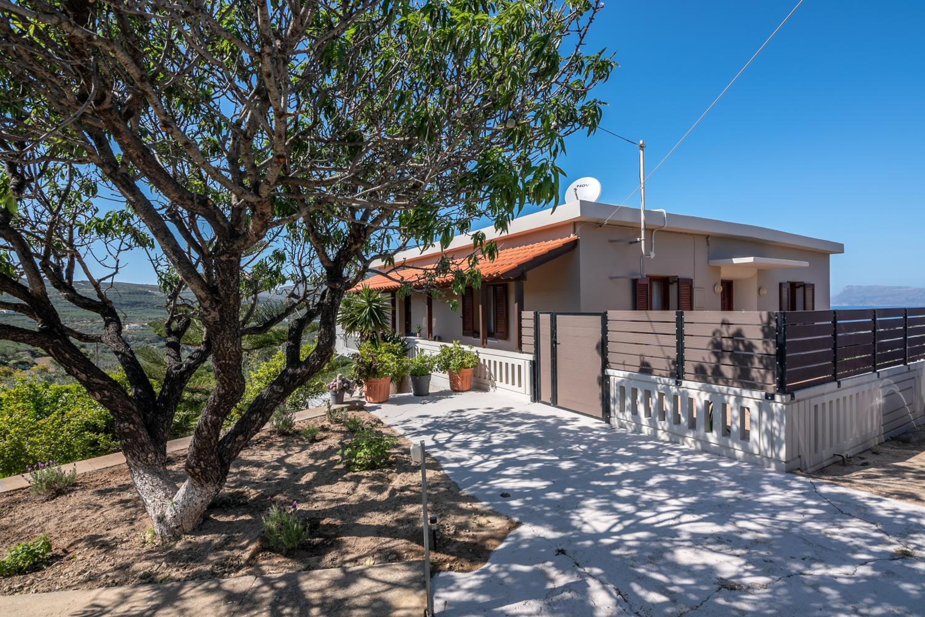 Sunbeam Village House- 5min from Falassarna Bch photo 4