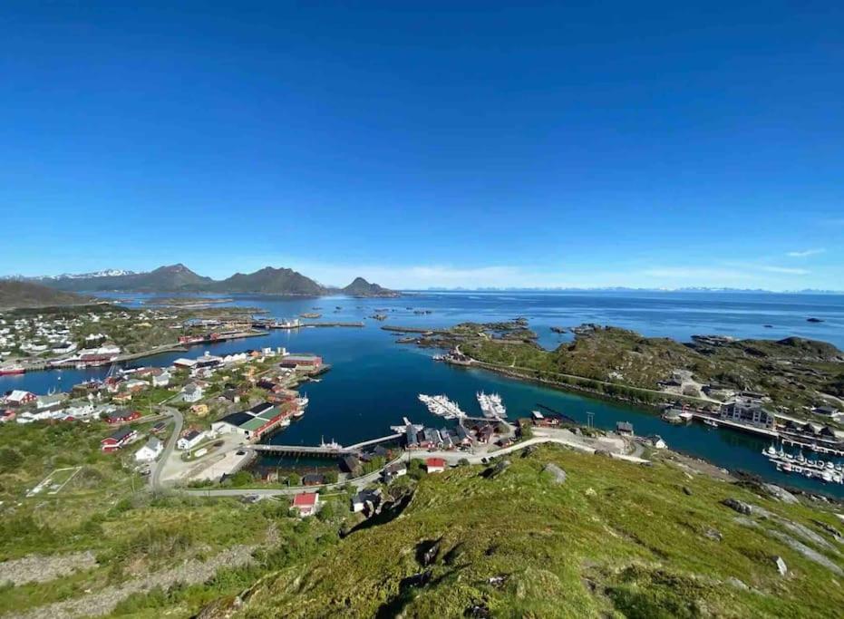 Fisherman's cabin, Lofoten - 12 Teronbua view 5