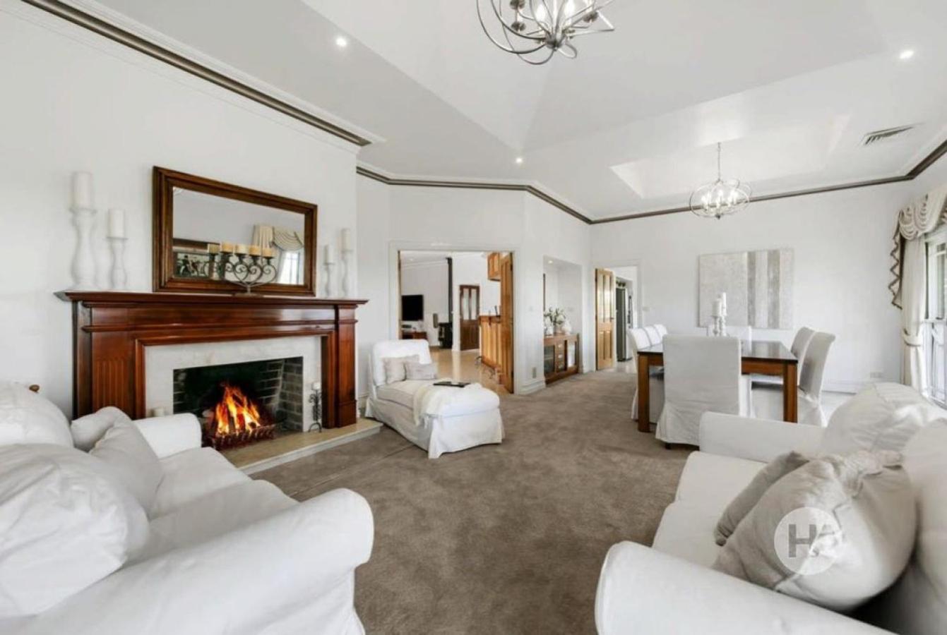 Peninsula Majestic Farm Retreat 5bd 3Bth Solar Salt Pool Gas Heated Spa and Fire