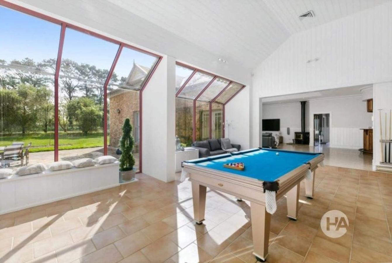 Peninsula Majestic Farm Retreat 5bd 3Bth Solar Salt Pool Gas Heated Spa and Fire