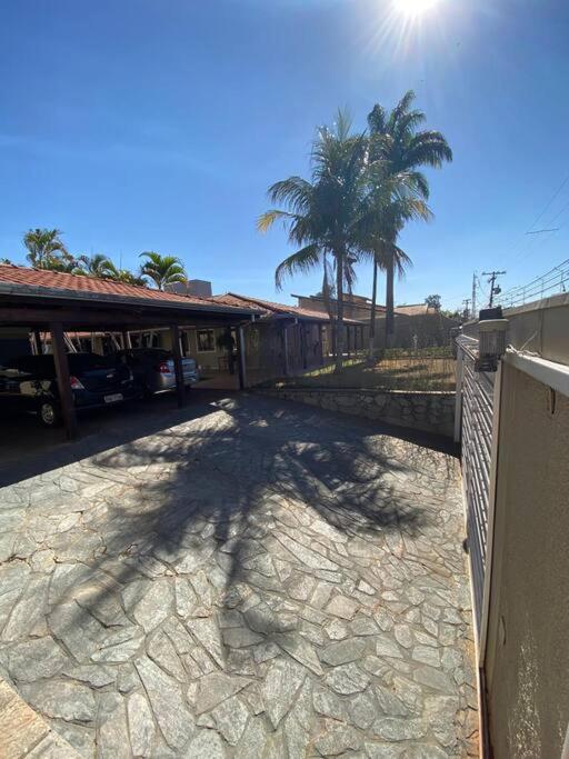 Casa de campo dentro da cidade