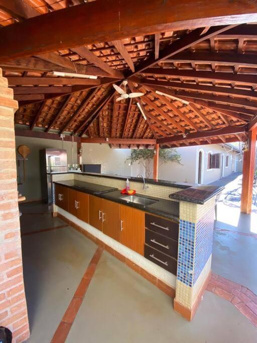 Casa de campo dentro da cidade
