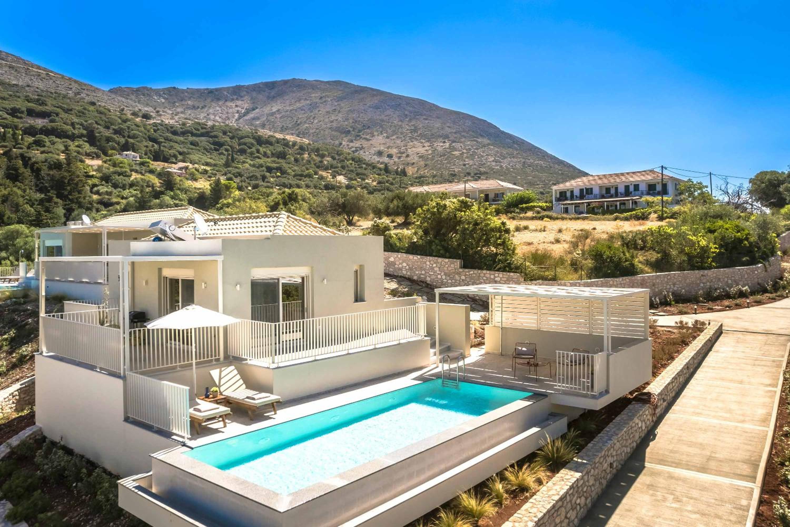 Ostria Villa