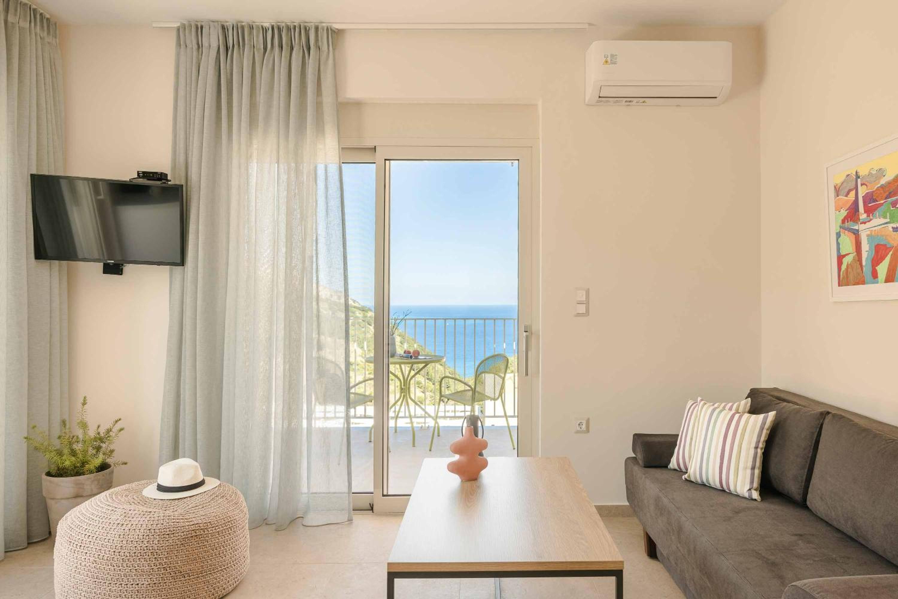 Ostria Villa