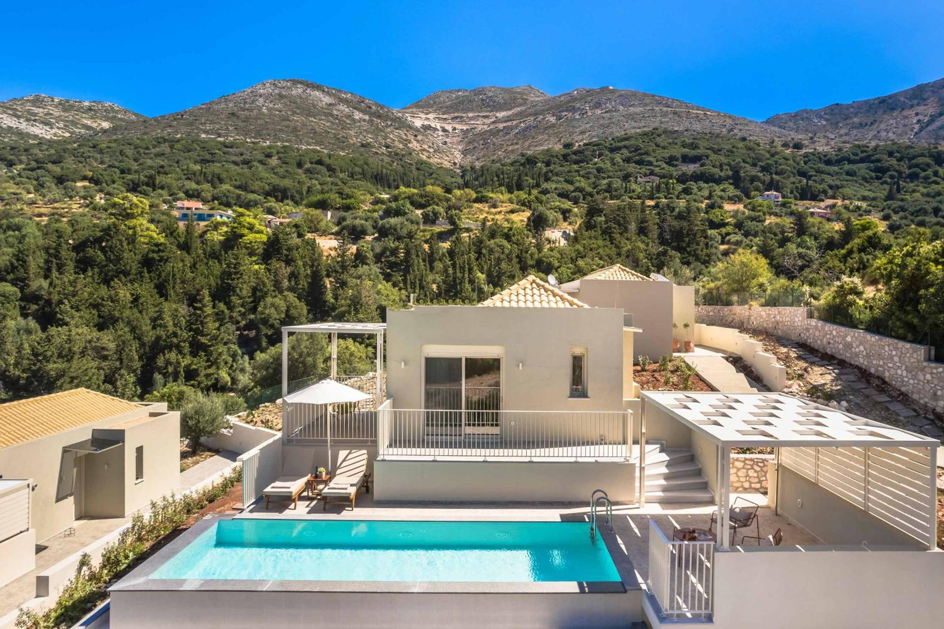 Ostria Villa
