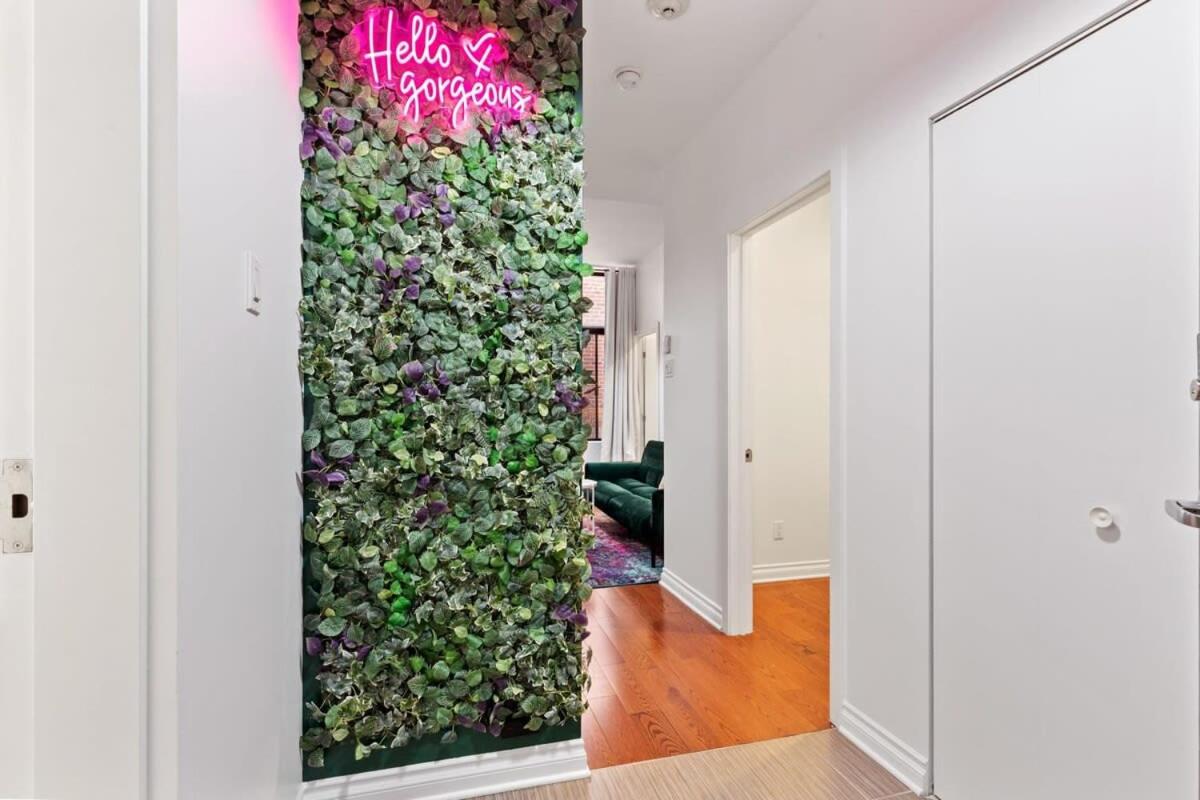 M11 The Artsy Suite 2BR Prime Location DT view 4