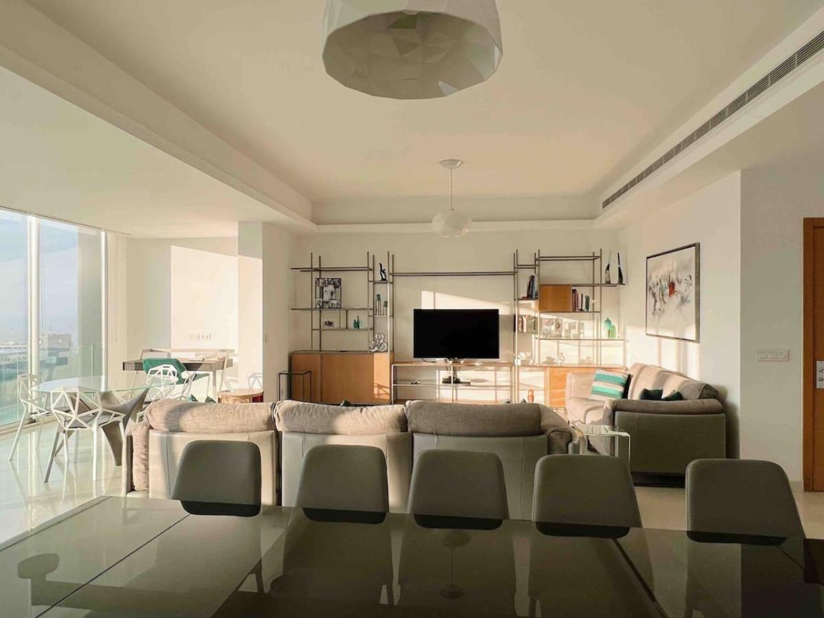Gorgeous 3Br Achrafieh Apt