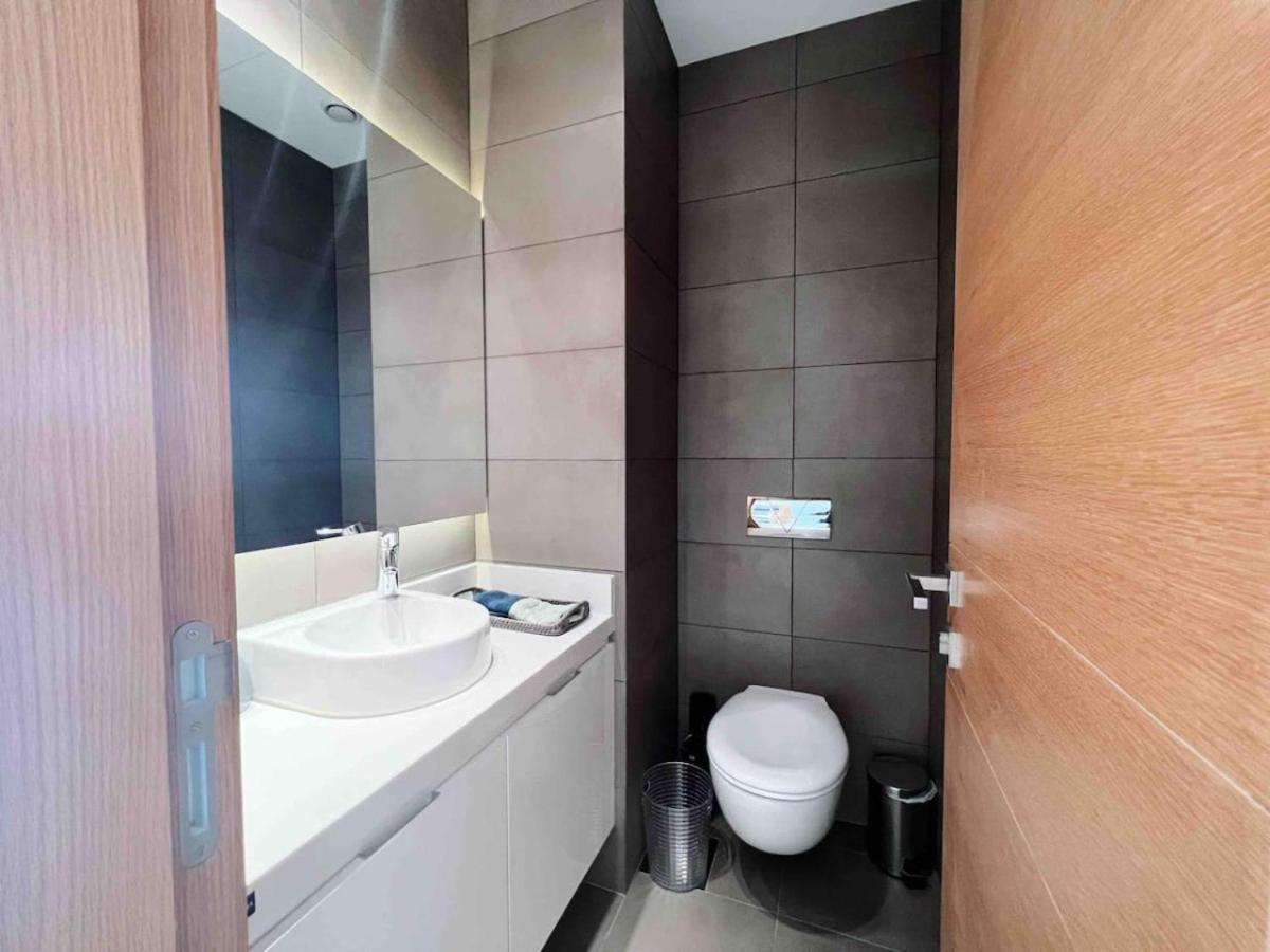 Gorgeous 3Br Achrafieh Apt