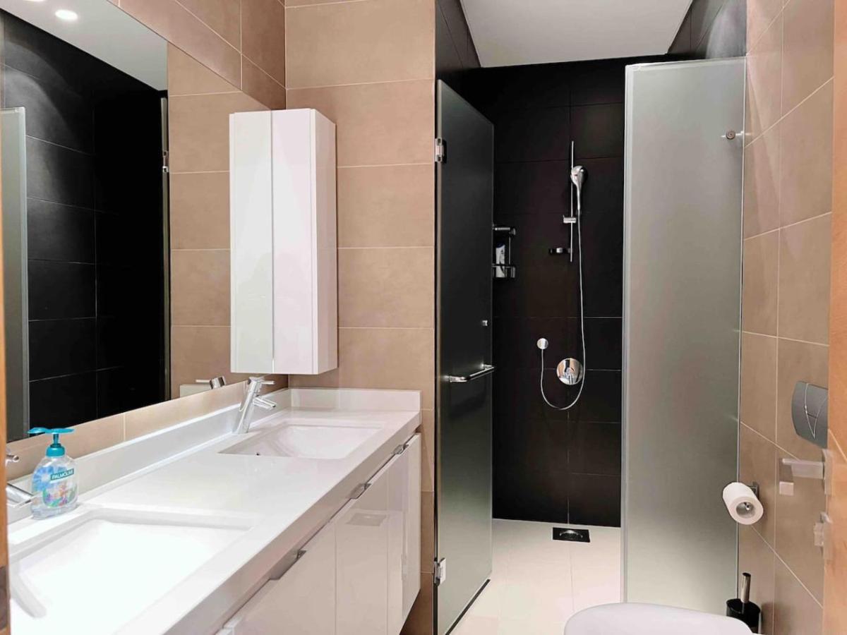 Gorgeous 3Br Achrafieh Apt
