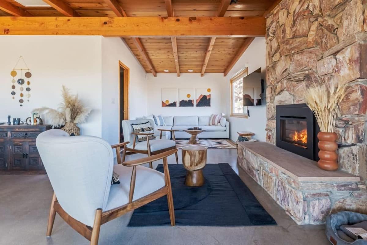 Park Place - Closest Cabin To Joshua Tree Park view 5